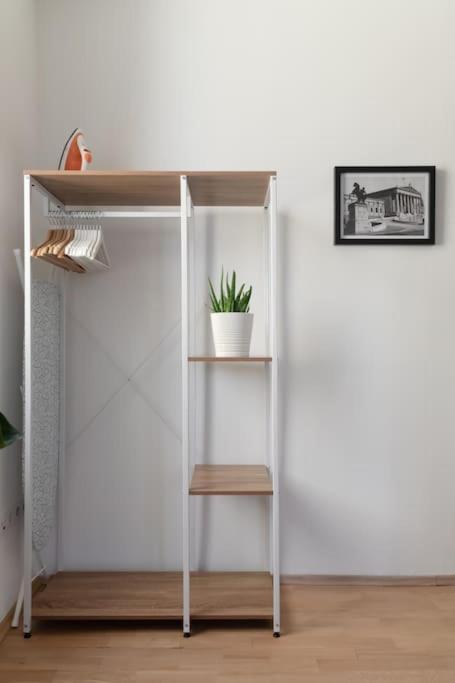 Apartamento Grosse Terrasse, Klimaanlage Und U-Bahn Naehe Viena Exterior foto