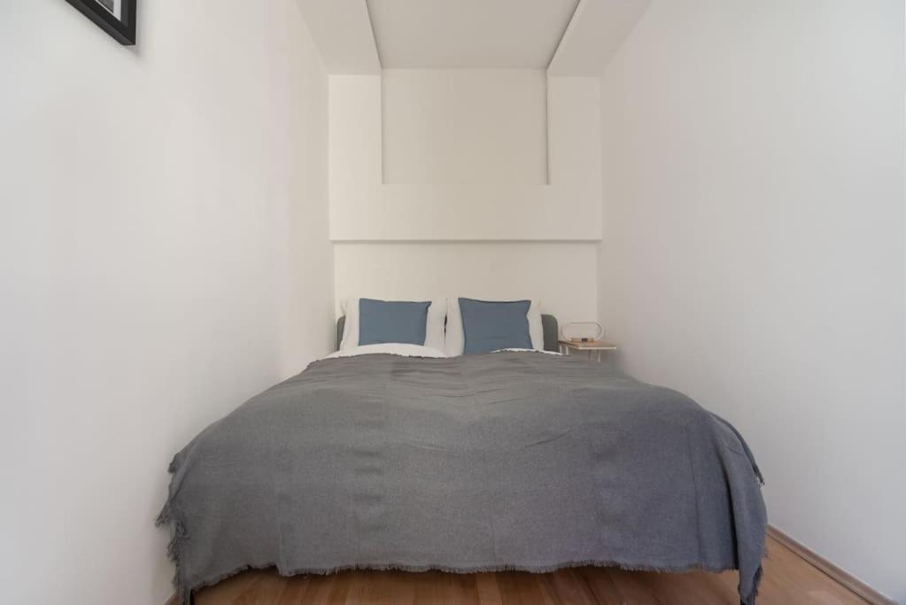 Apartamento Grosse Terrasse, Klimaanlage Und U-Bahn Naehe Viena Exterior foto